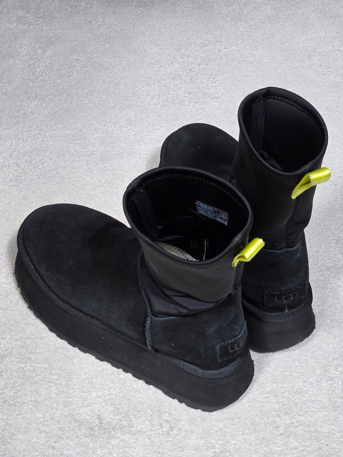 UGG 어그 클래식 블랙 부츠 250 상품이미지3