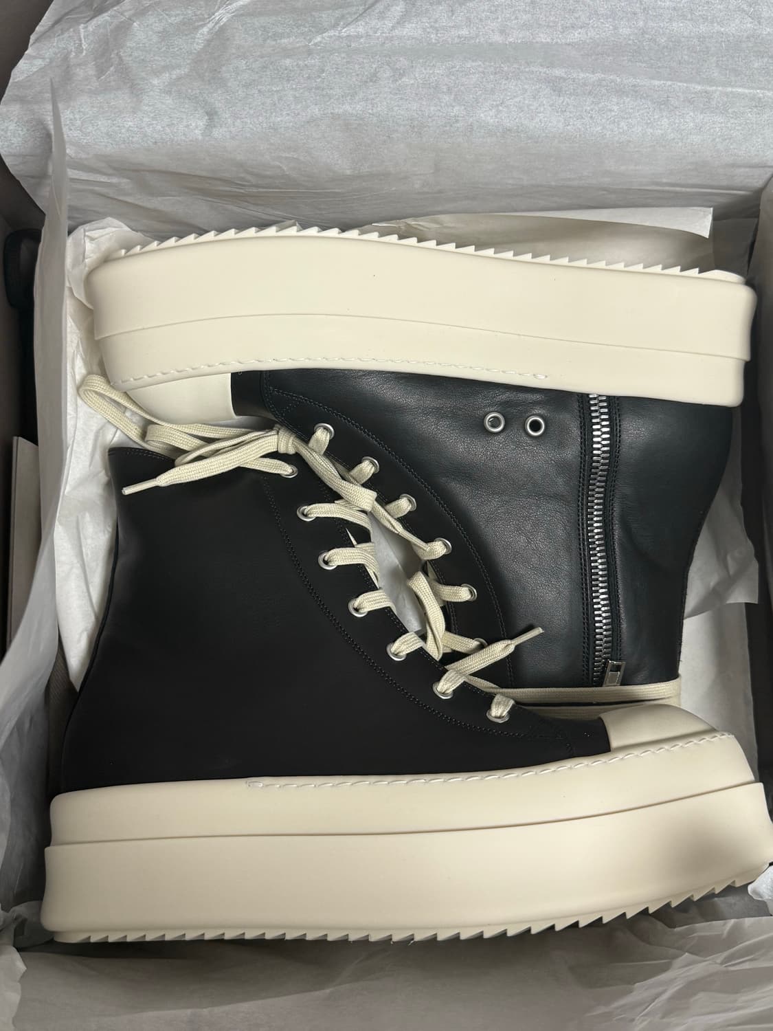 [43] 릭오웬스 메가범퍼 스니커즈 새상품 상품이미지1