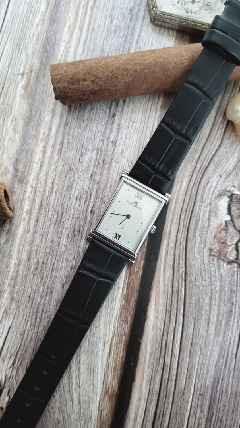 정품 예거르쿨트르 스틸 스퀘어 울트라씬 남여공용 쿼츠 시계 상품이미지1