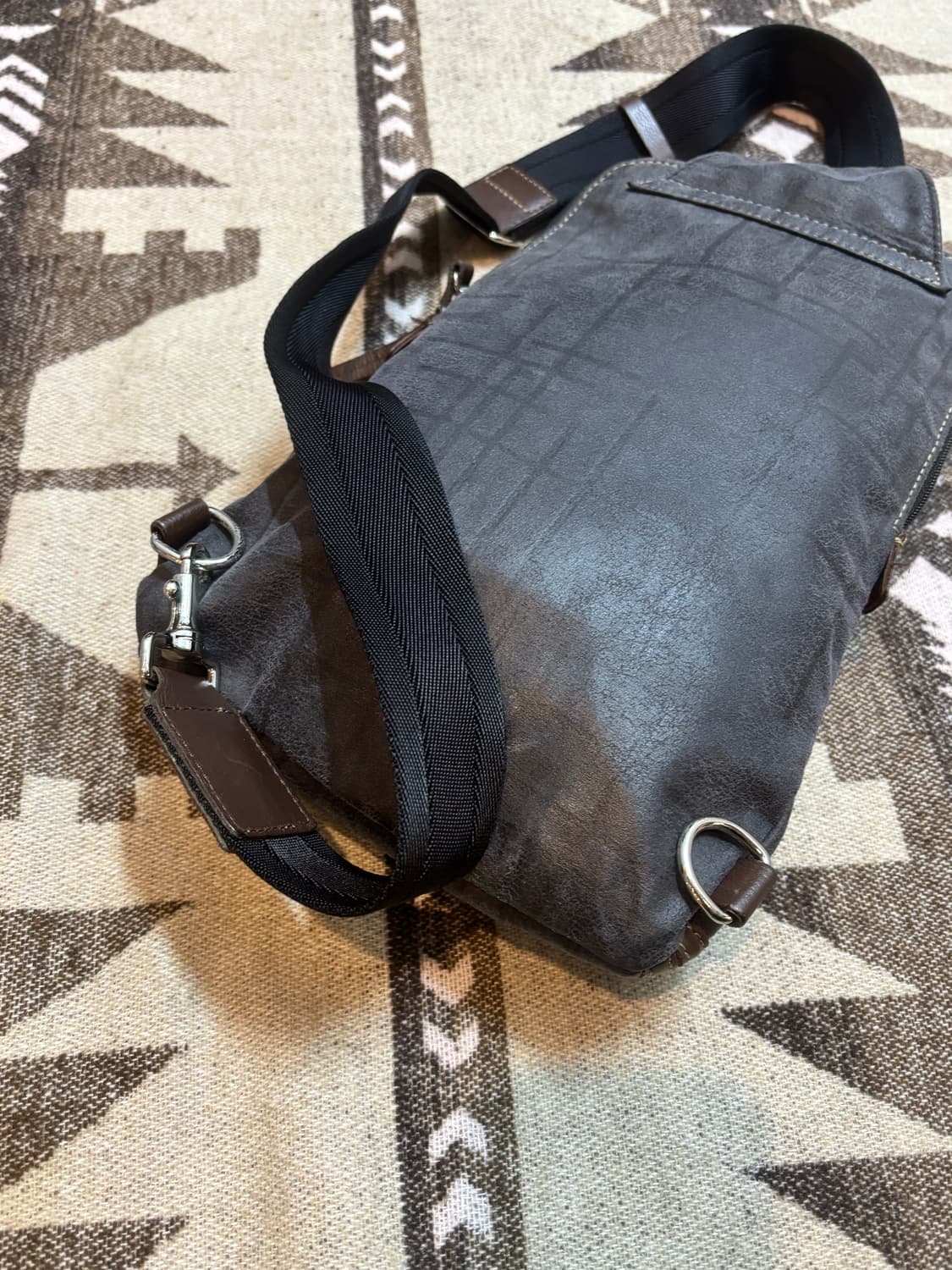 허스키 뉴욕 슬링백 상품이미지6