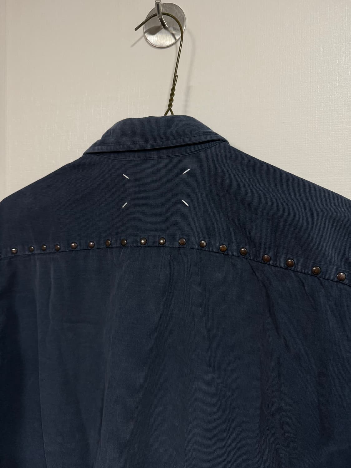 마틴 마르지엘라 아카이브 스터드 셔츠 상품이미지4