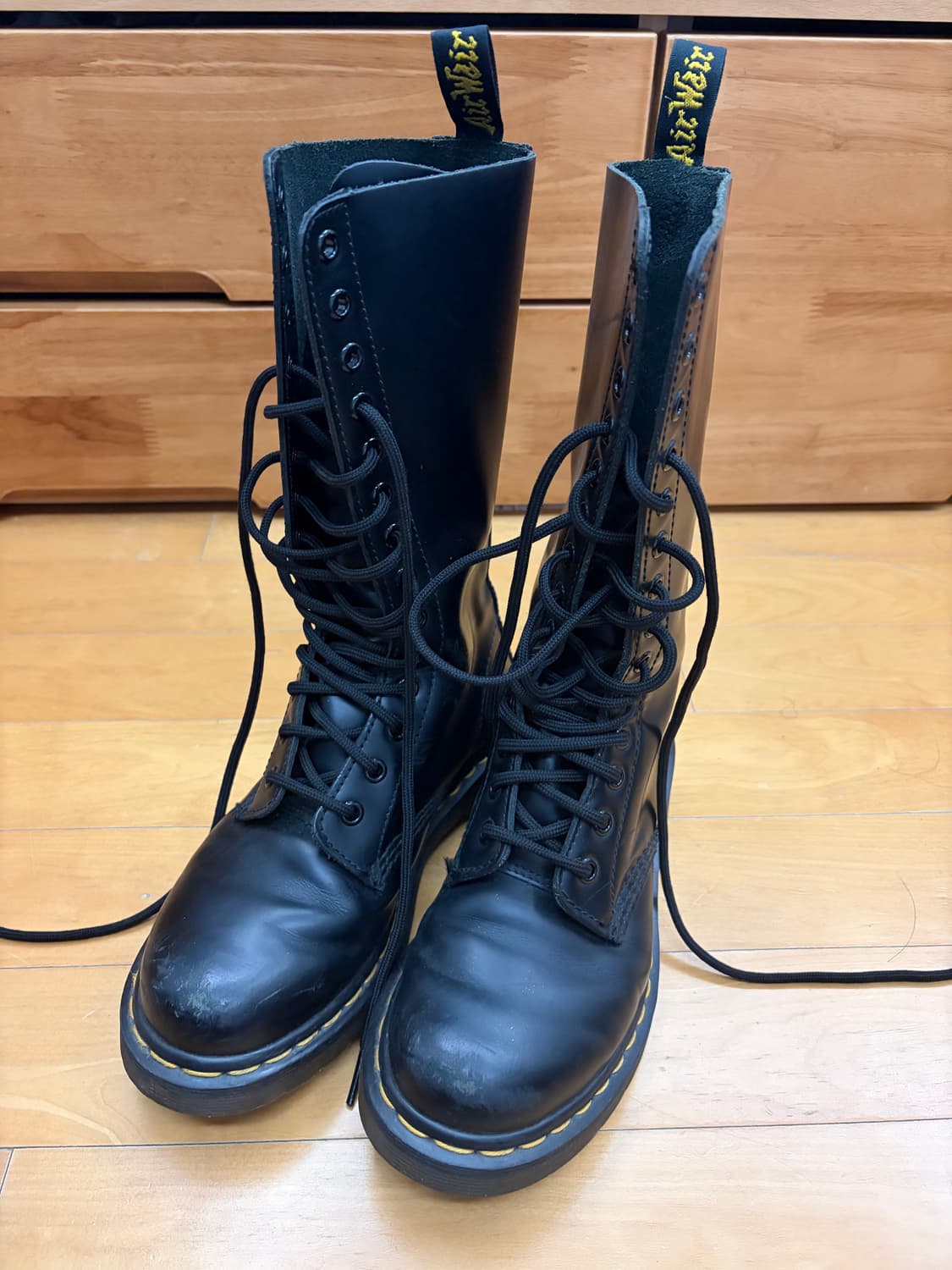 닥터마틴 1914 14홀 230 상품이미지1