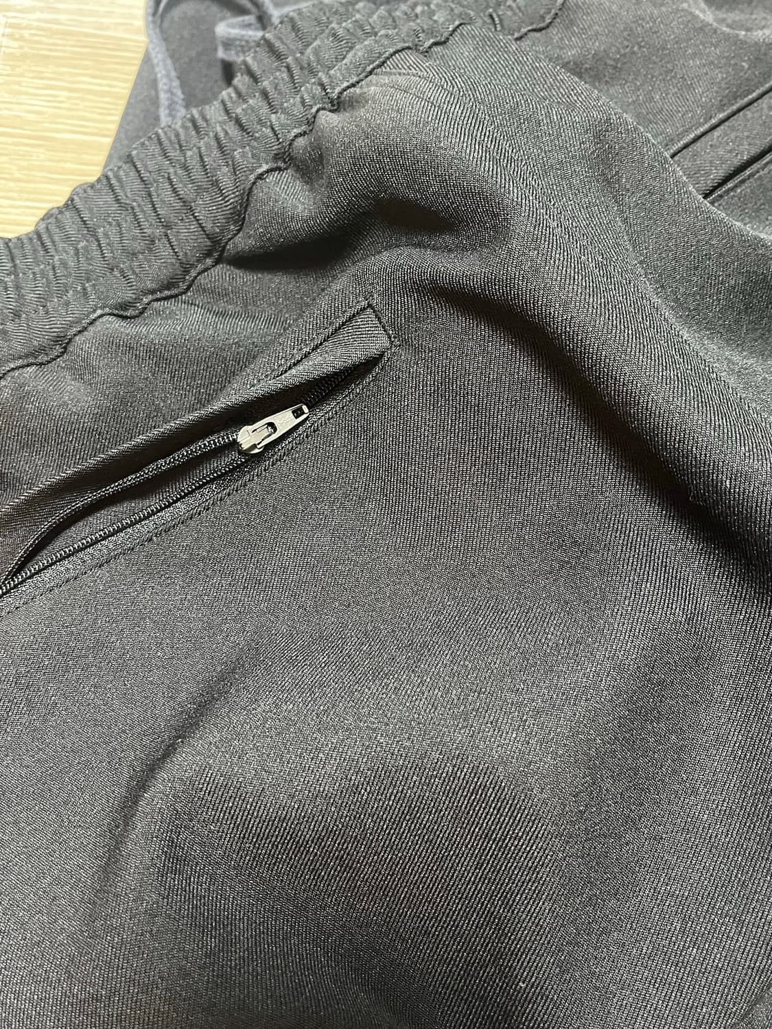 유니클로 u 18FW 릴렉스 와이드핏 앵클팬츠 상품이미지5