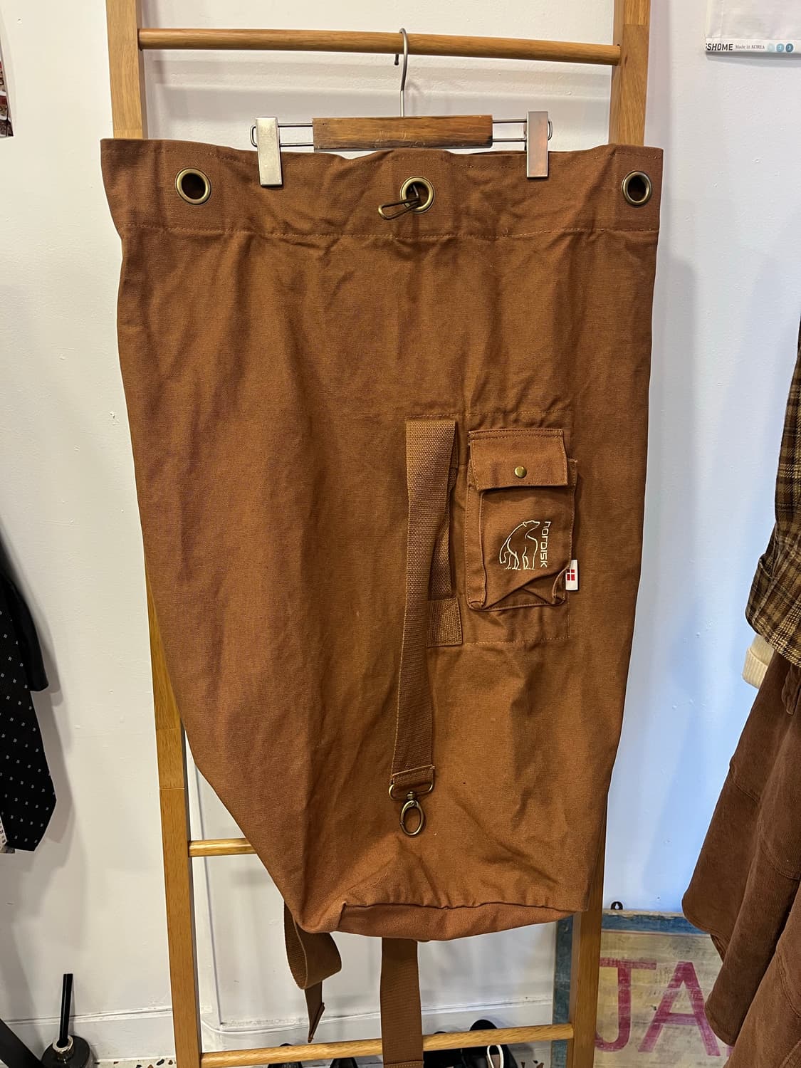 노르디스크 콩스베르그 65 가방 브라운 상품이미지5