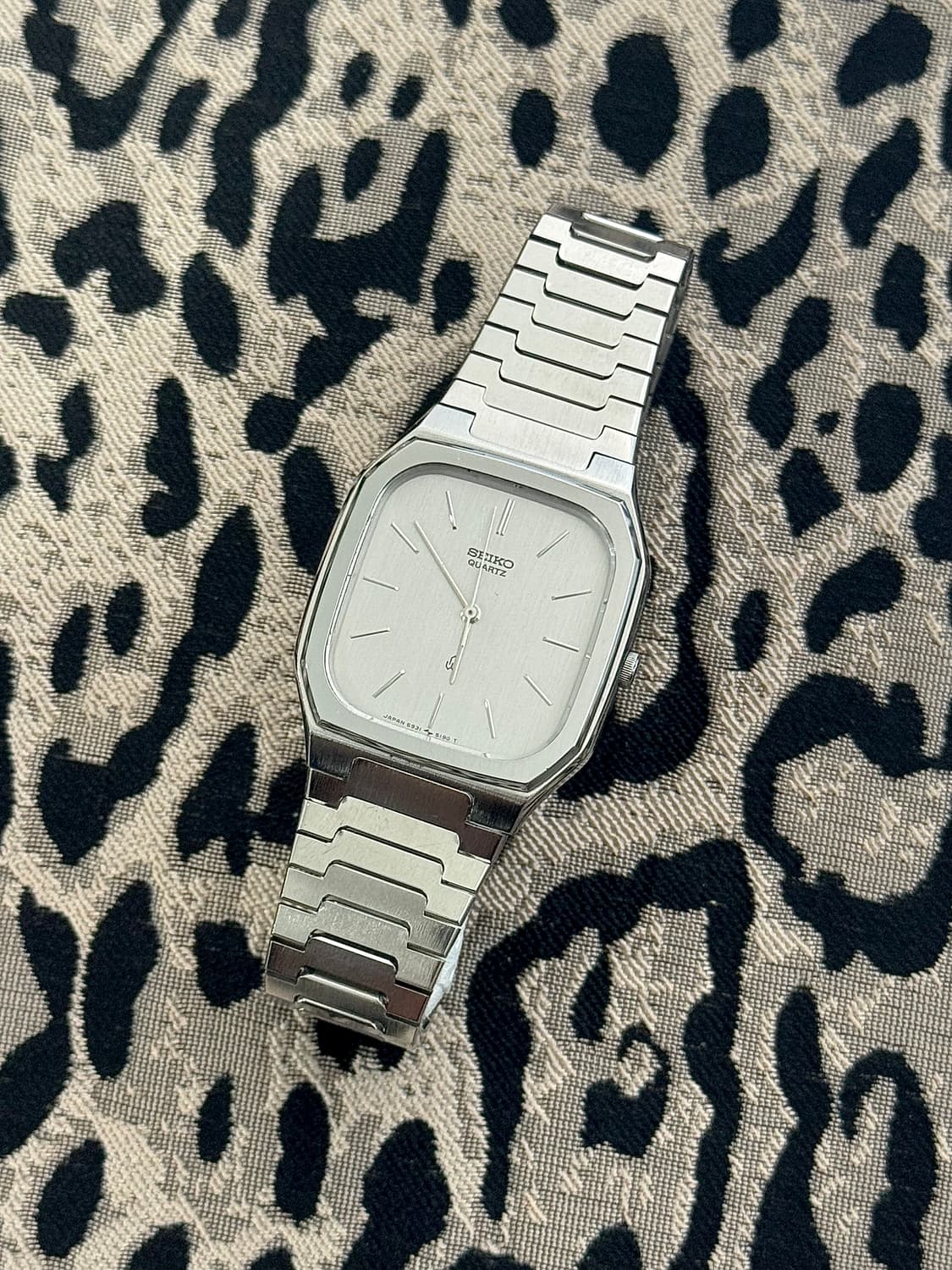 70s 빈티지 세이코 옥타곤 쿼츠 상품이미지1