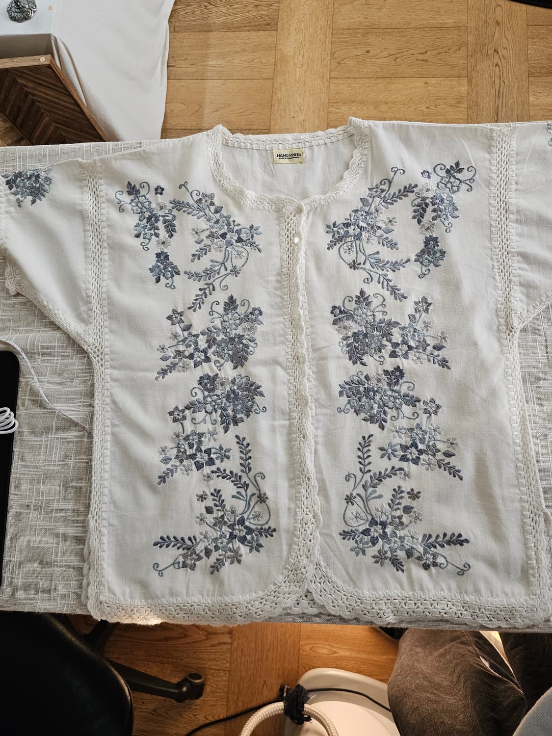 [HAND KNIT] 세오리아 핸드메이드 자수 블라우스 (LL) 상품이미지7