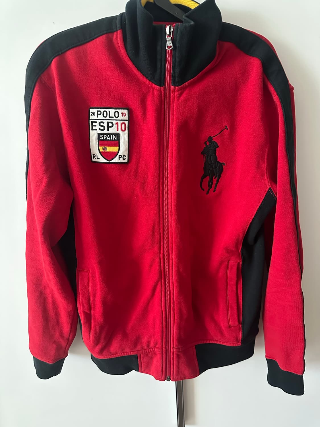 빅포니 레드 집업 상품이미지1