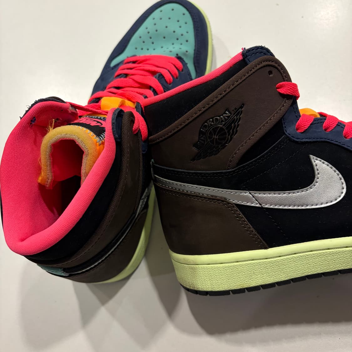 [265] 나이키 에어 조던1 하이 바로크 브라운 멀티컬러 상품이미지4