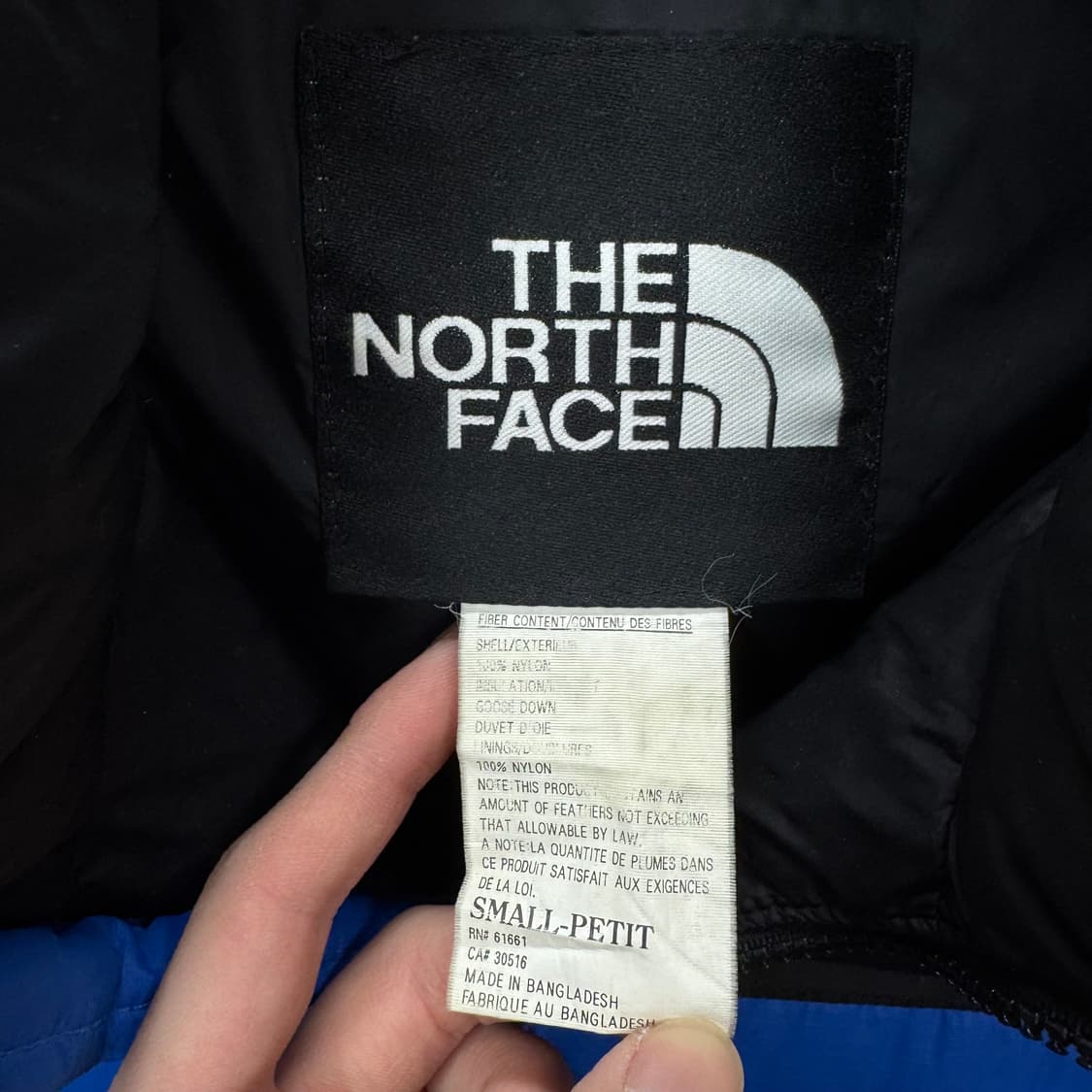 노스페이스 패딩 베스트 하이넥 투포켓 포인트 블루 블랙 배색 상품이미지5