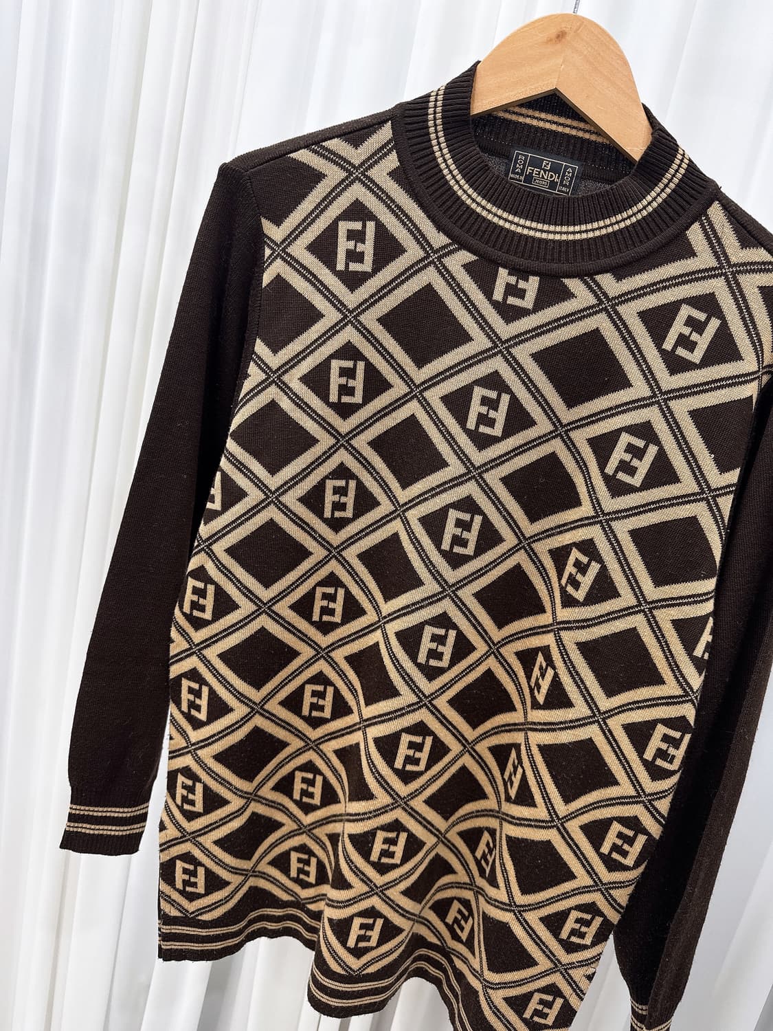 펜디 주카패턴 니트 상품이미지2