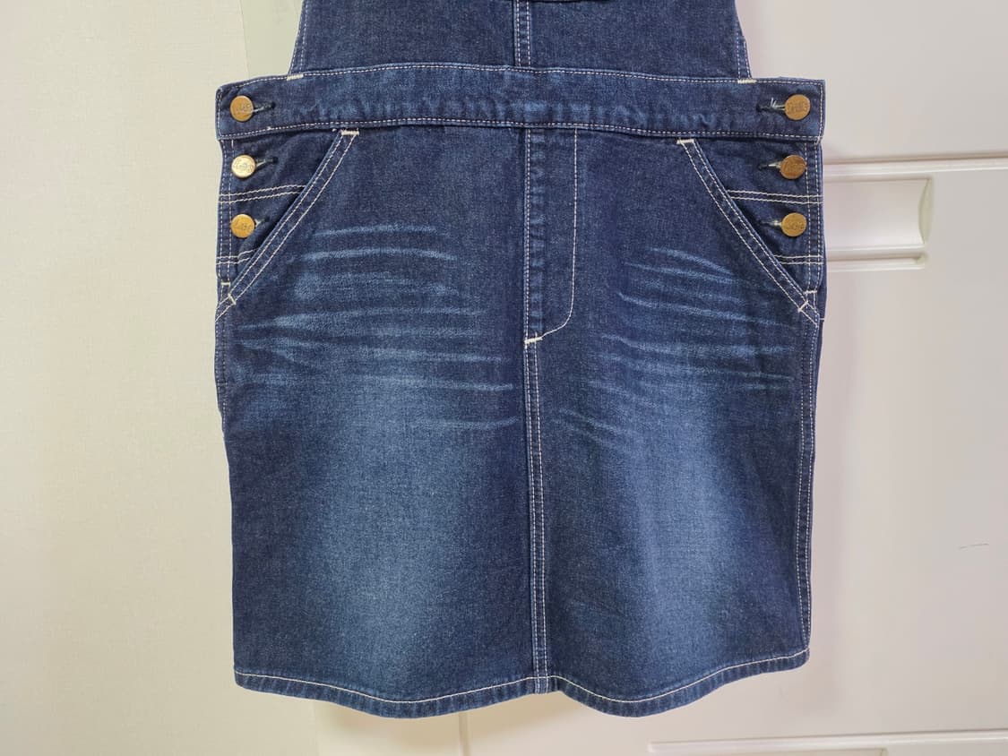 JPN Lee 데님 워싱 멜빵 스커트 여성 M

 상품이미지4