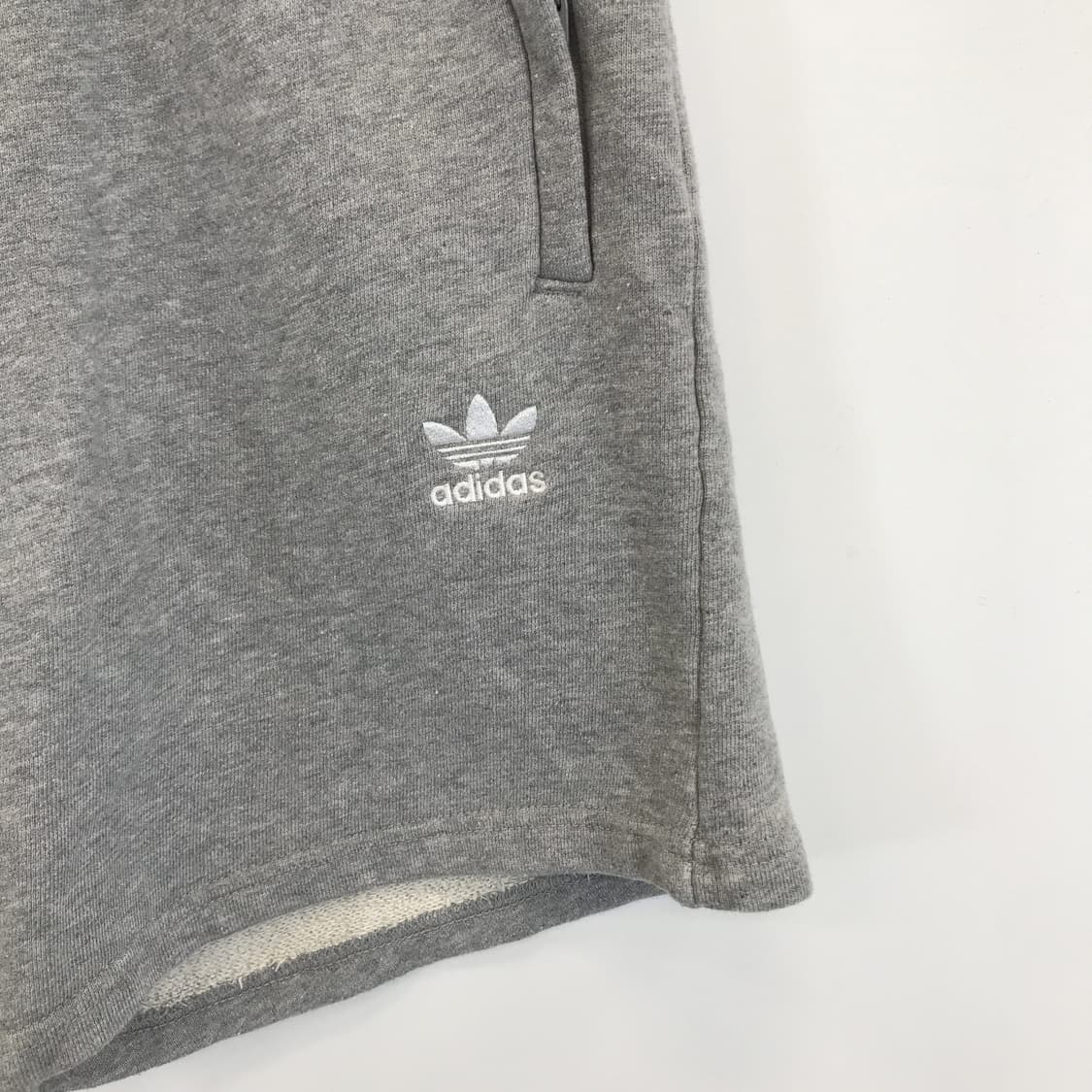 아디다스 파이어버드 에센셜 쇼츠 [S] 상품이미지2