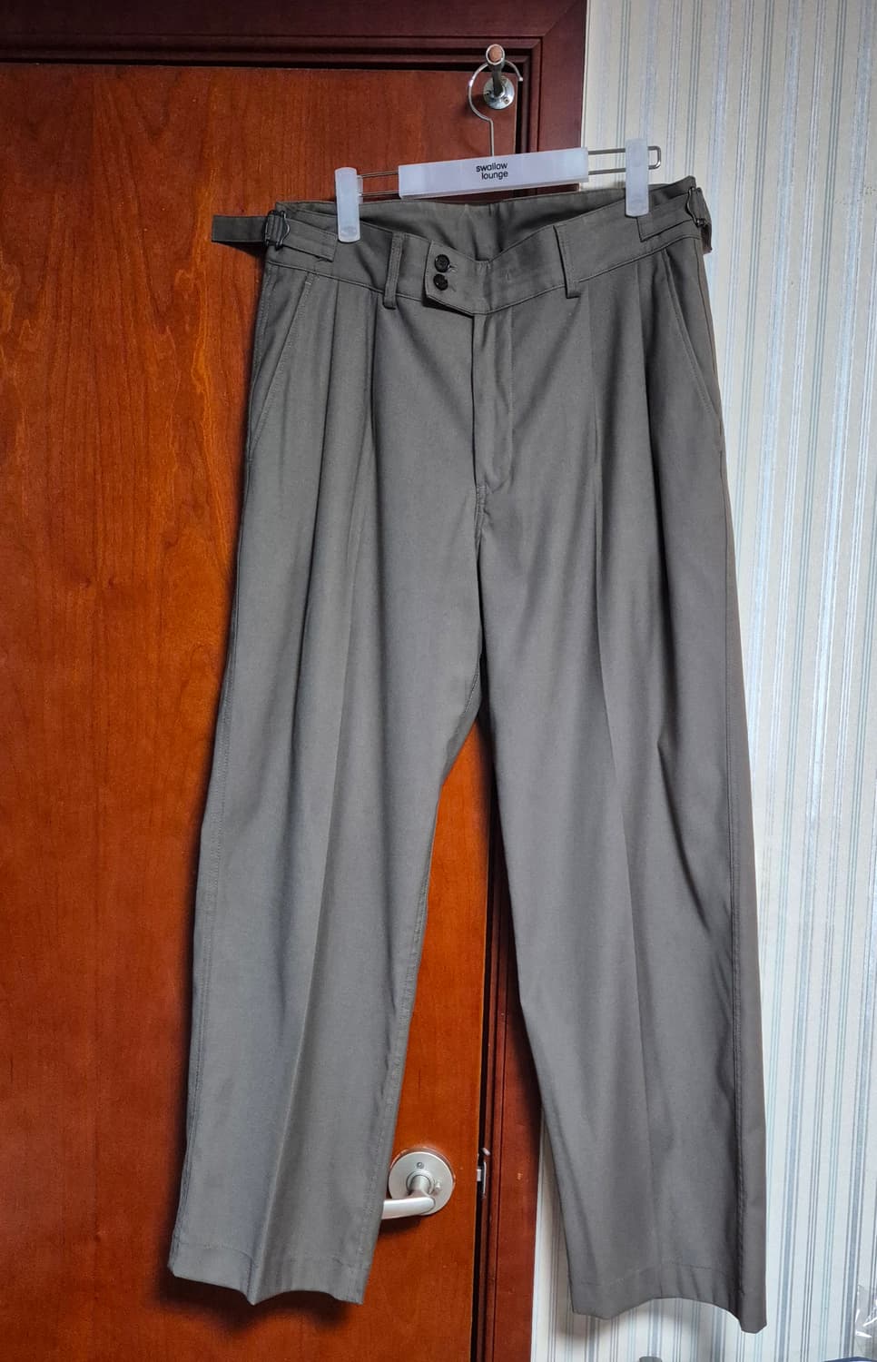 어나더오피스 24FW 산티아고 슬랙스 (Mink) 상품이미지1