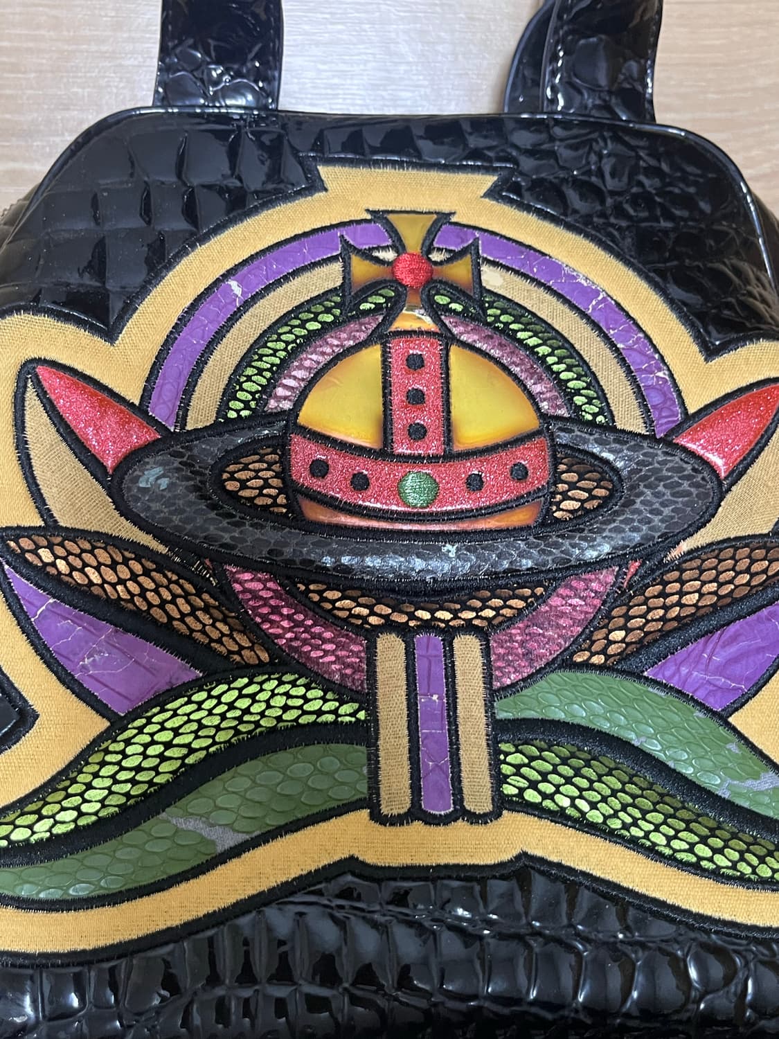 비비안웨스트우드 볼링백 페이턴트 가죽 상품이미지4