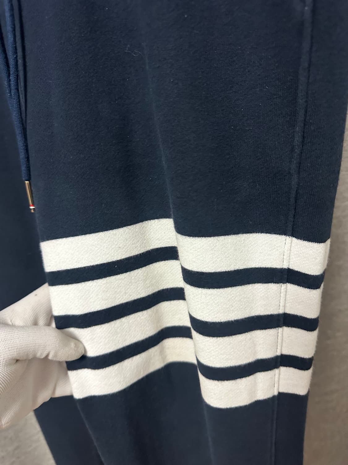 톰브라운 4선 트레이닝 팬츠 네이비 (2) 상품이미지2