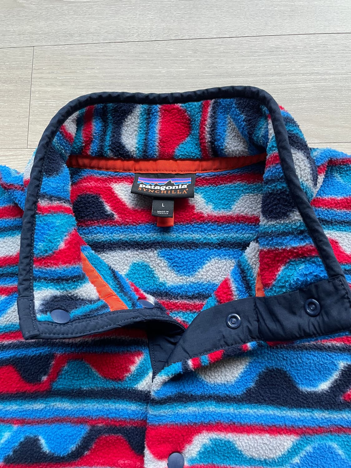 파타고니아 신칠라 웨이브 블루 패턴  상품이미지3