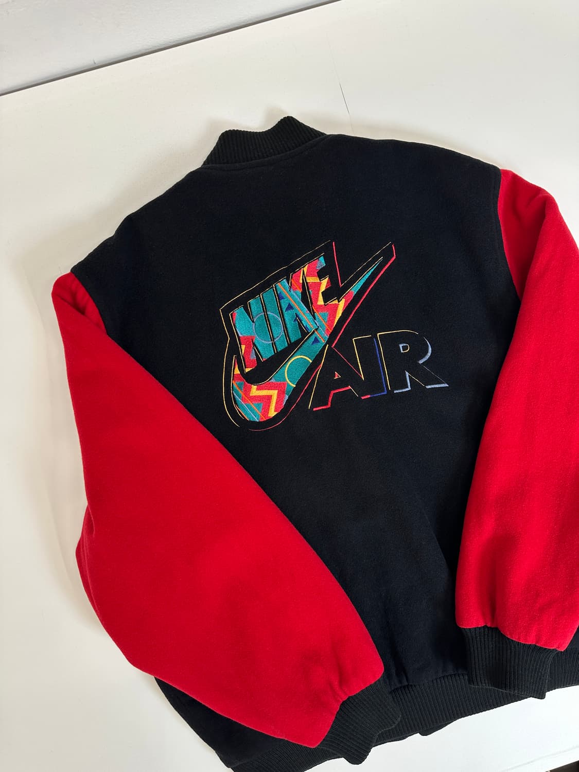 나이키 에어로고 투컬러 바시티 울자켓  상품이미지3