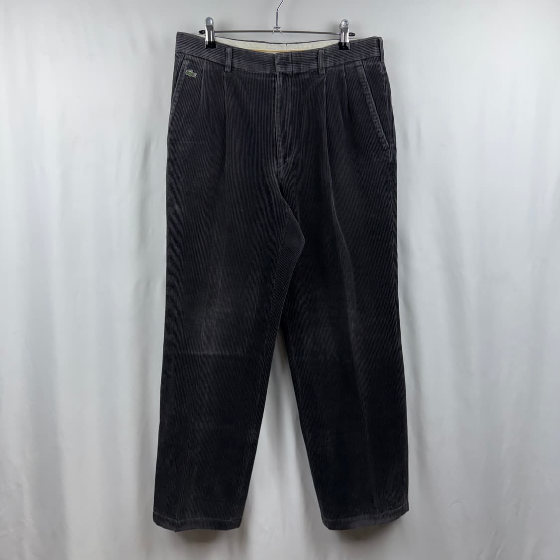 (30) 라코스테 올드스쿨 투턱 코듀로이 팬츠 블랙 상품이미지2