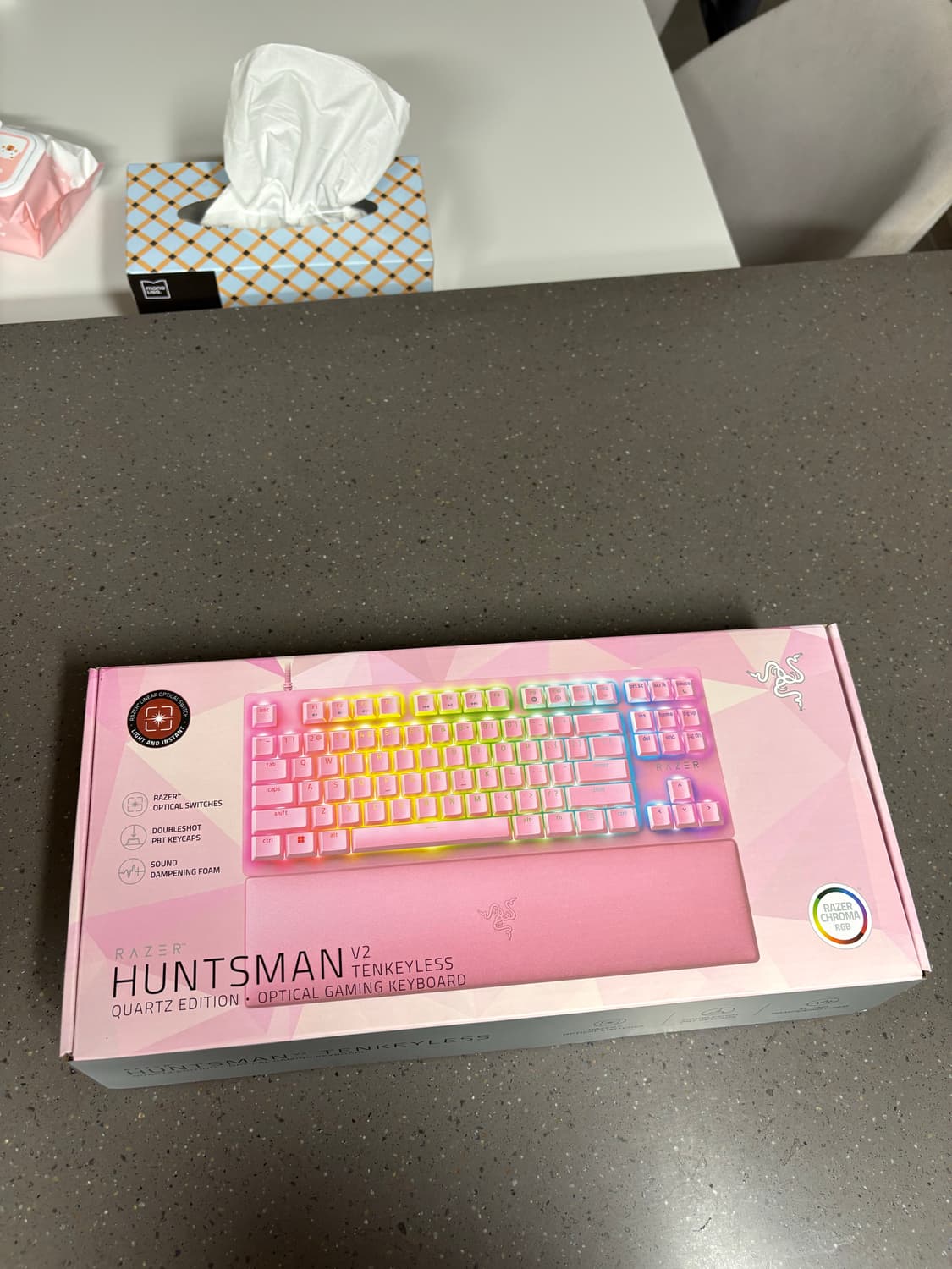 레이저 헌츠맨 v2 tkl 쿼츠 에디션 상품이미지1