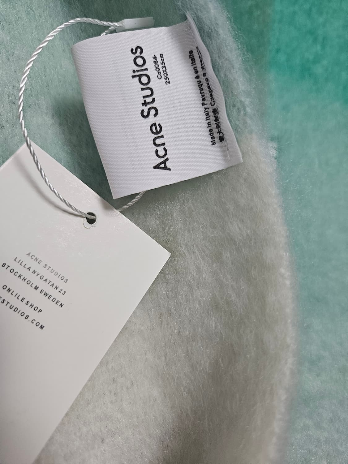 Acne Studios 모헤어 체크 머플러 상품이미지2