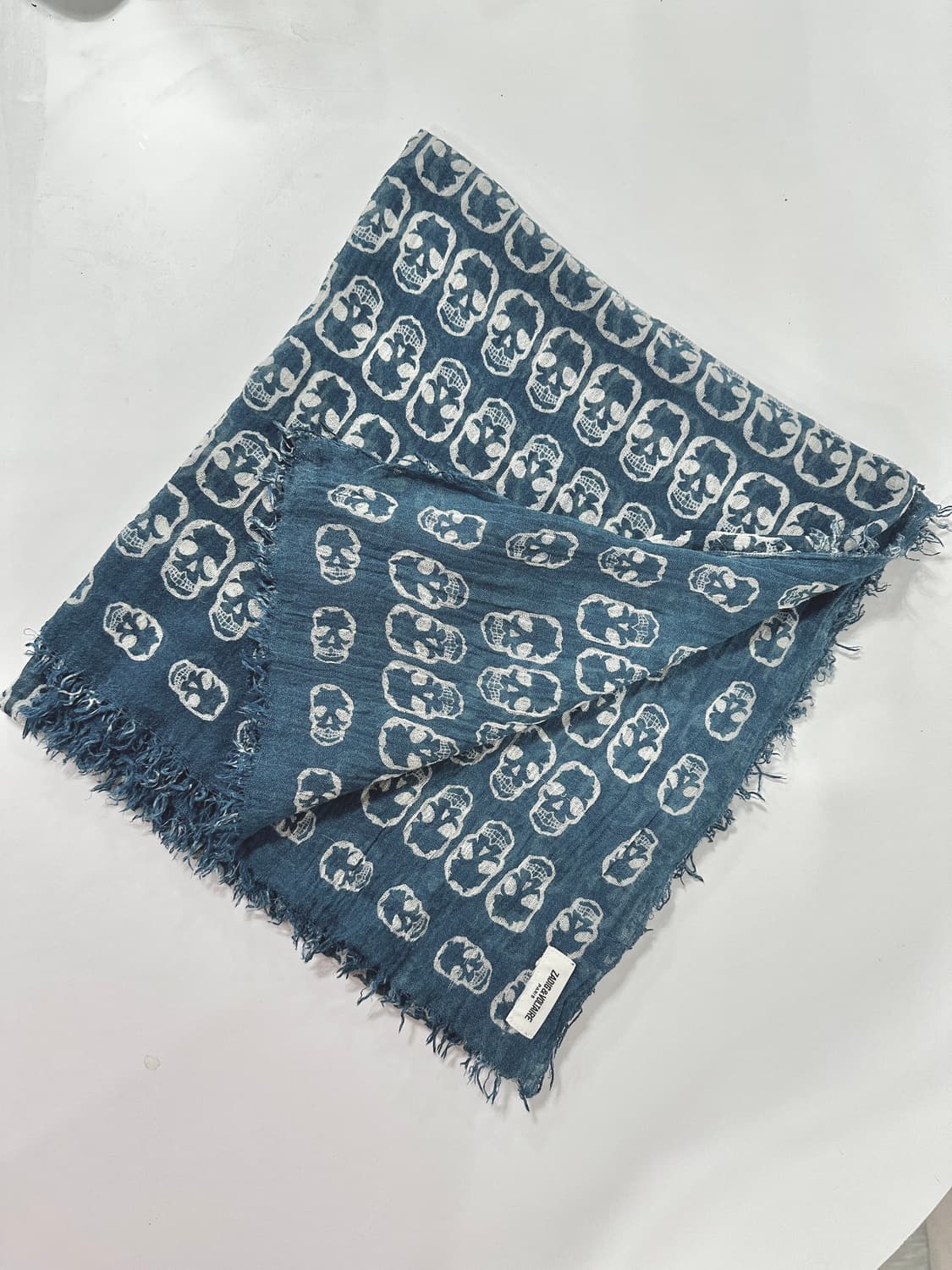 쟈딕앤볼테르 머플러  상품이미지1