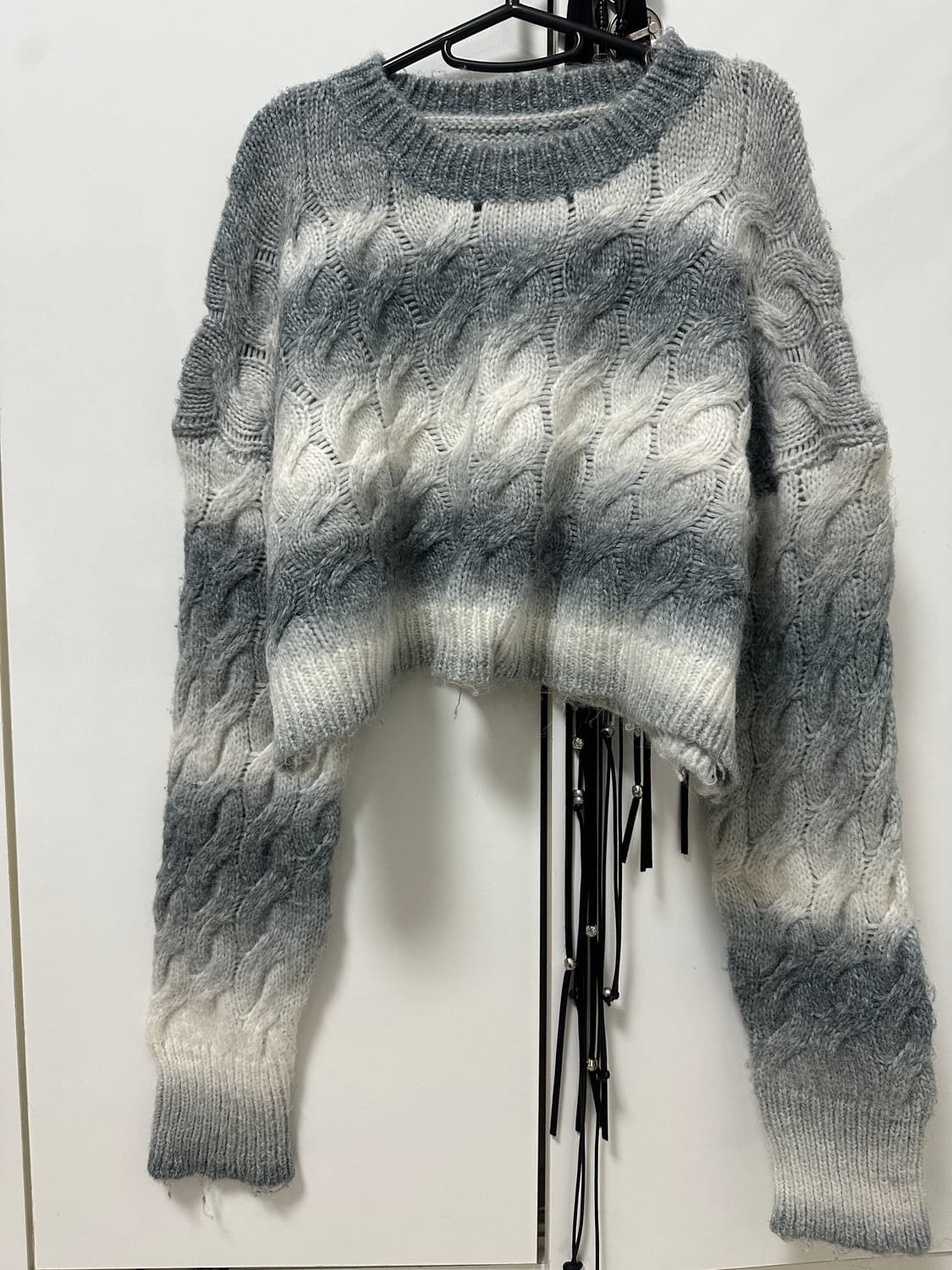 그라데이션 밀키 크롭니트 상품이미지2