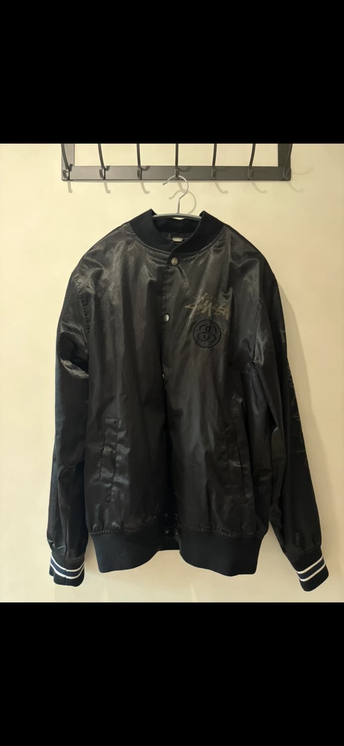 스투시 블랙 사틴 스타디움 자켓 상품이미지1