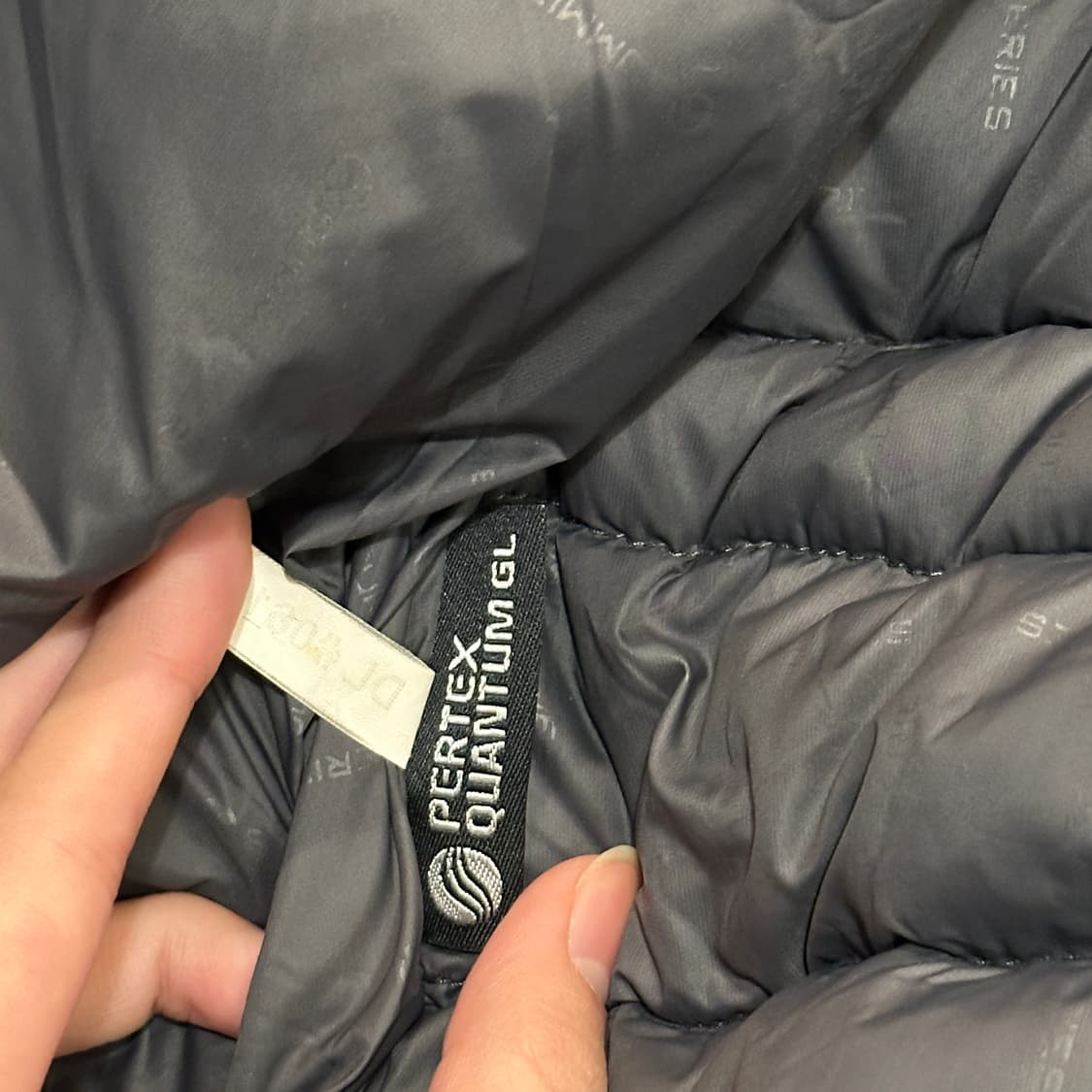 노스페이스 퍼텍스 퀀텀 초경량패딩 (XXL) 블랙 상품이미지5