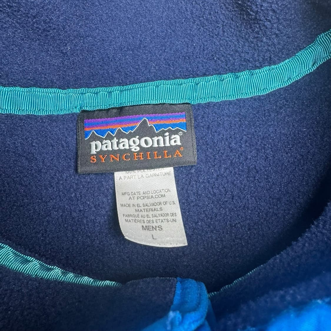 90s 파타고니아 신칠라 스냅-티 플리스 네이비/베이지 상품이미지3
