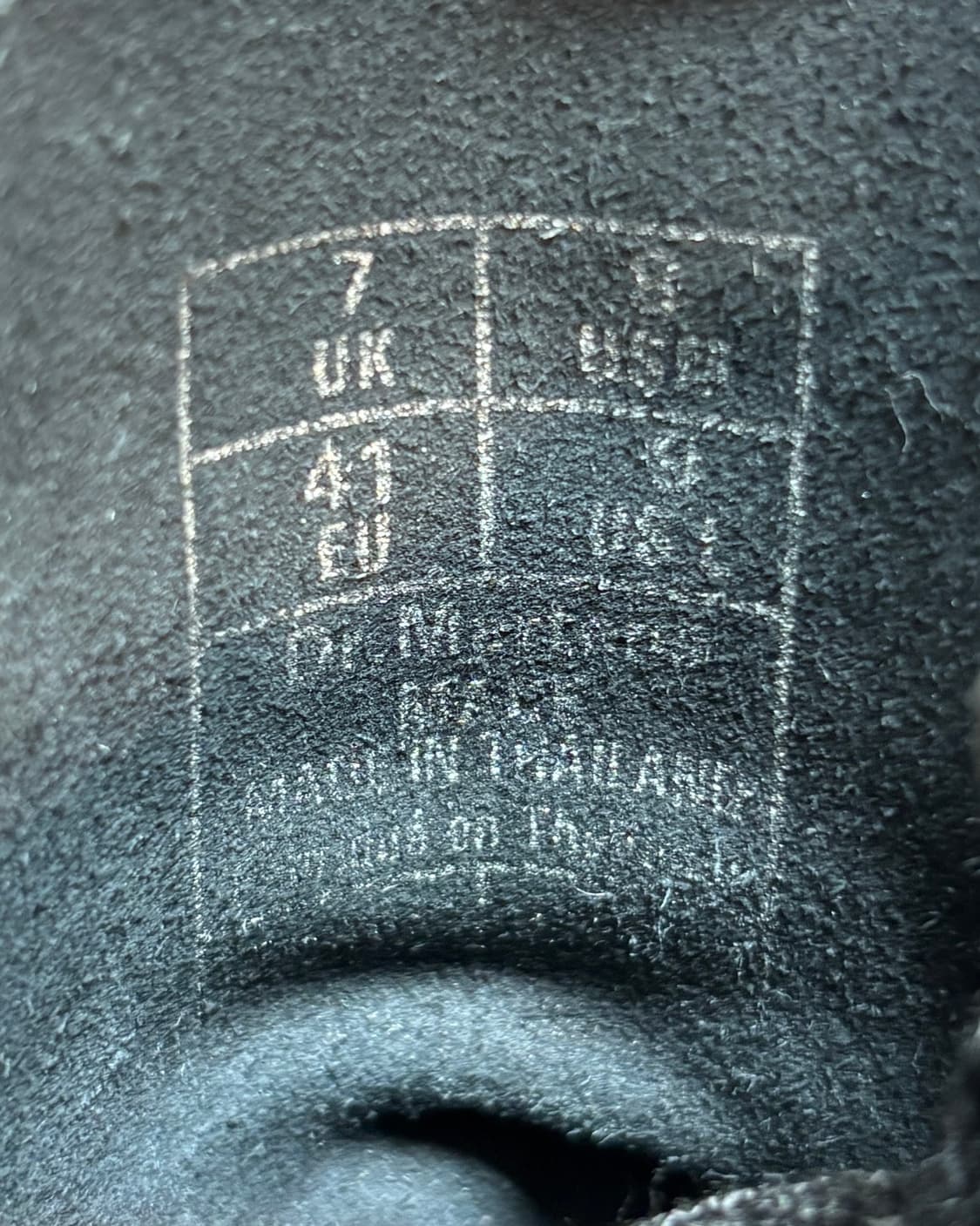 (260) 닥터마틴 메이슨 8홀 사이드집 부츠 블랙 상품이미지9