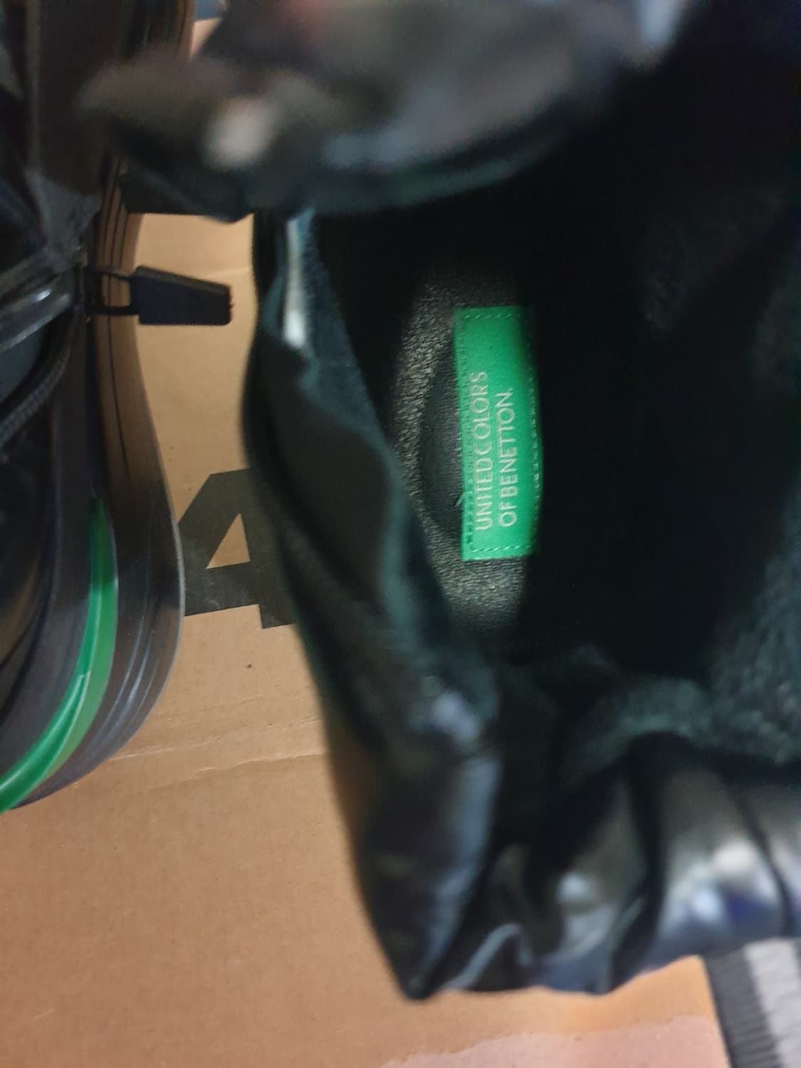 베네통 우먼 키높이 패딩 부츠 블랙&그린 (250) 상품이미지7