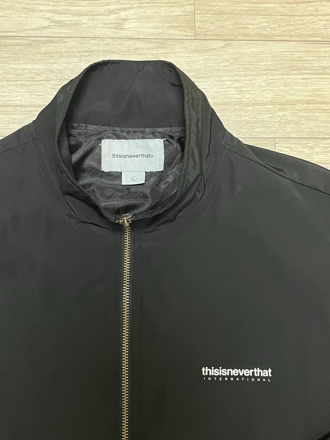 Thisisneverthat 디스이즈네버댓 Team Jacket 바람막이 상품이미지2