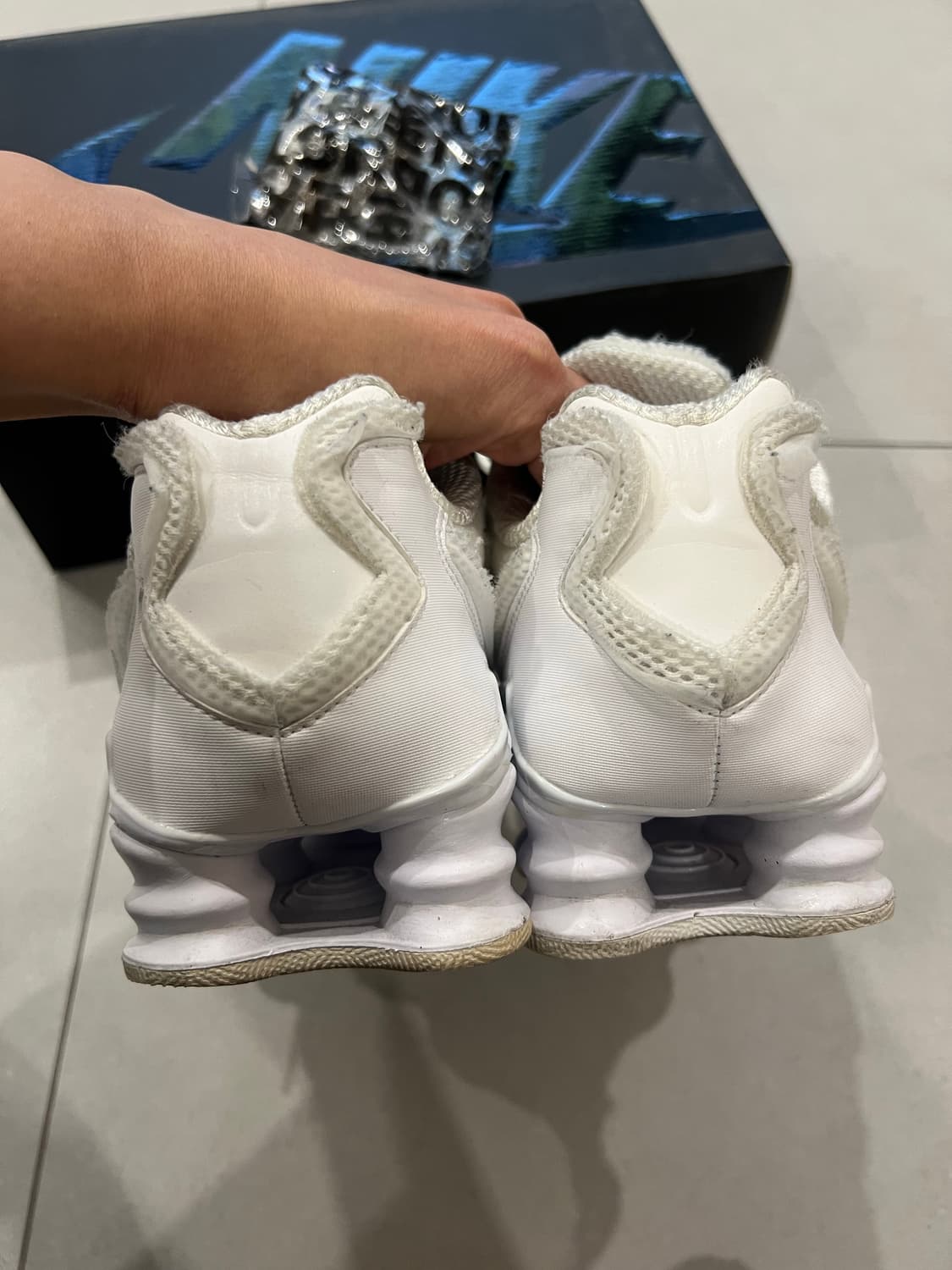 나이키 x 꼼데 샥스 TL 화이트 280 상품이미지3