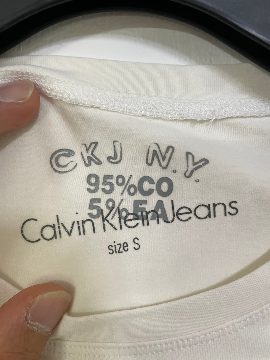 캘빈클라인 진 긴팔 티셔츠 상품이미지5