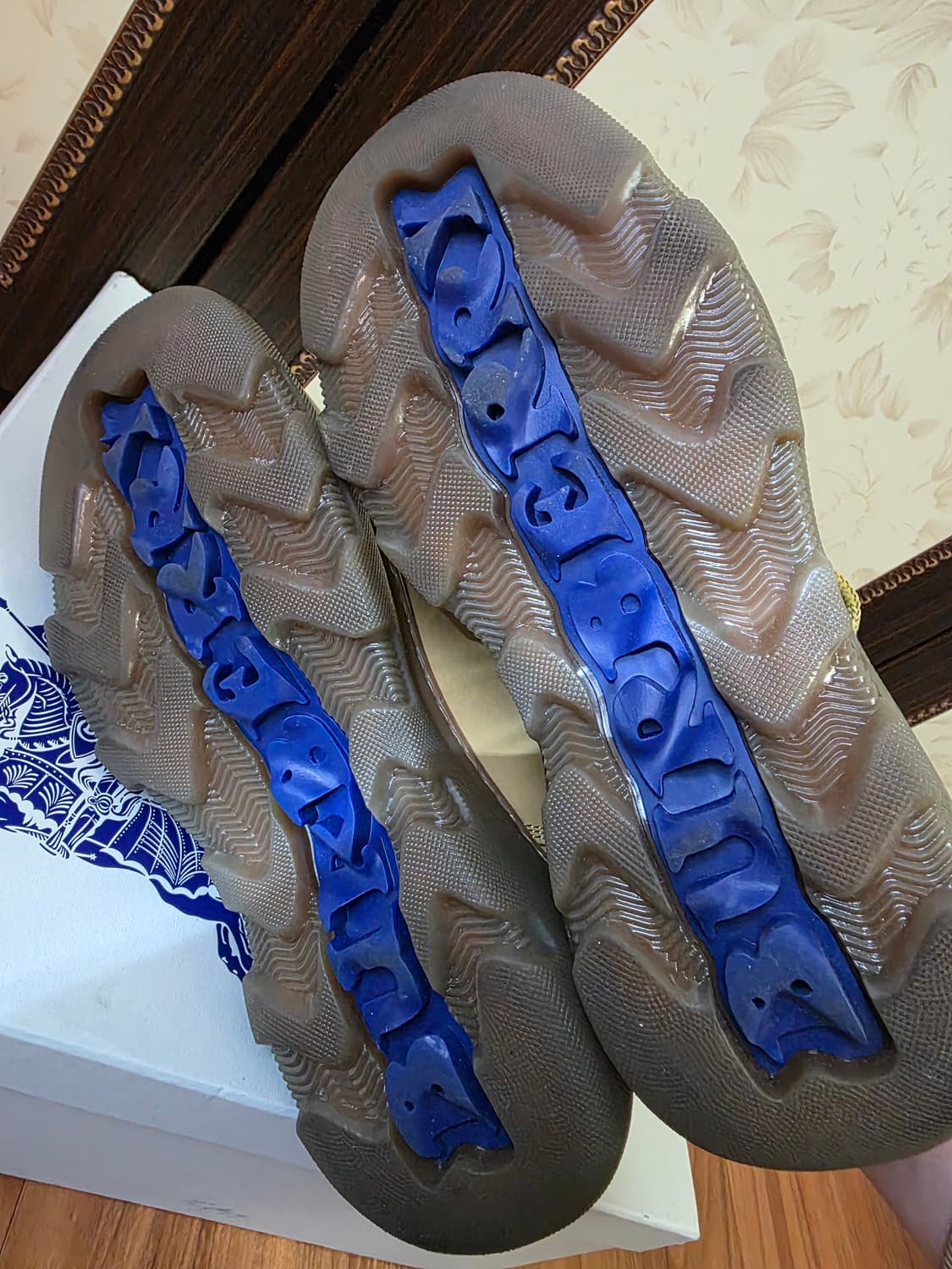 버버리 트랙 부츠 41 상품이미지5