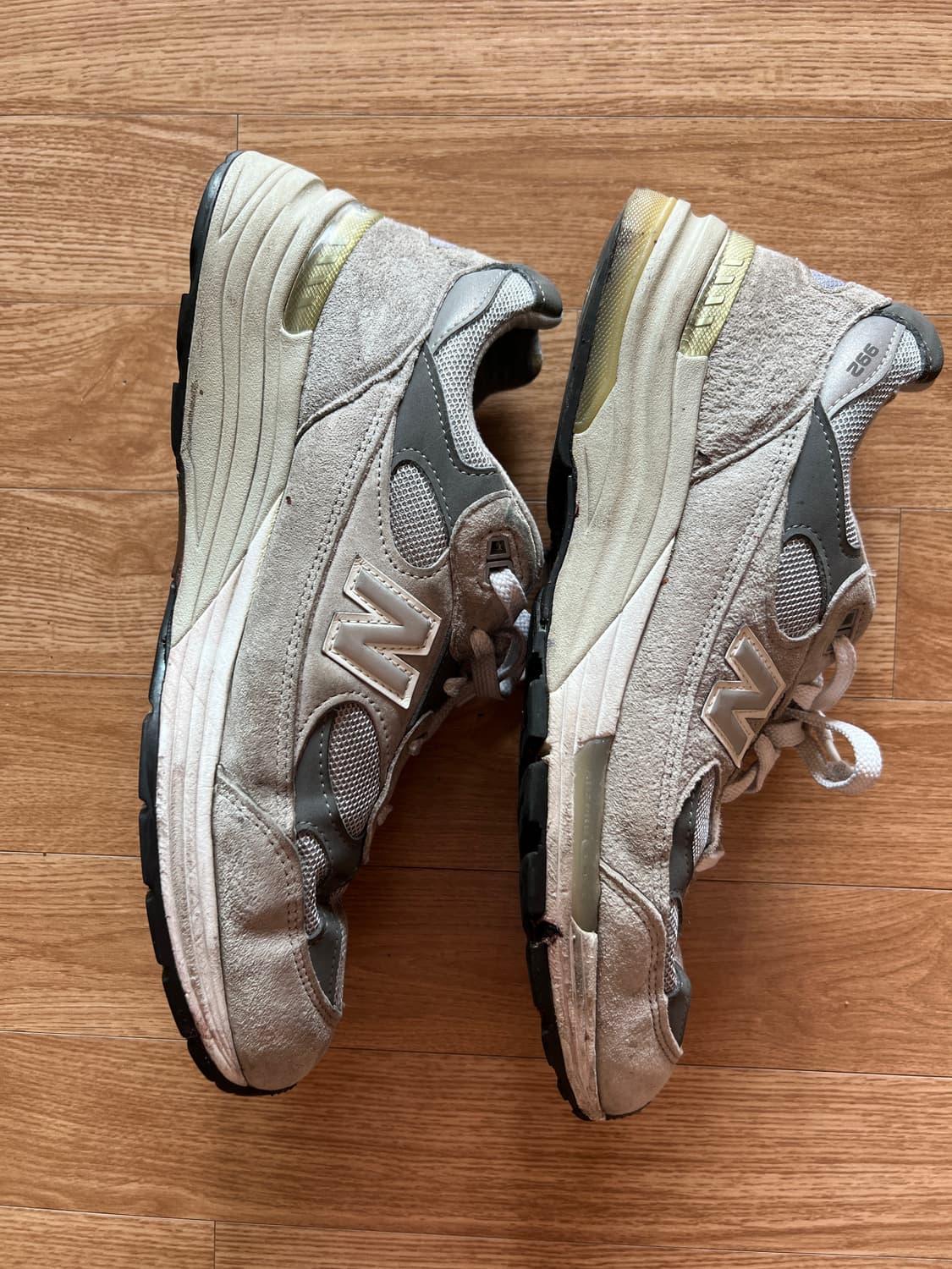 뉴발란스 992 상품이미지6