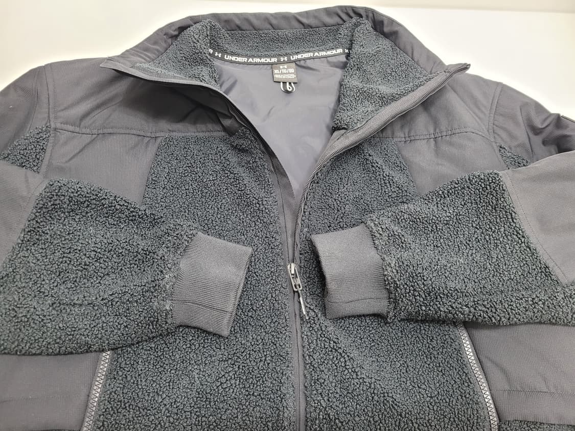 언더아머 UA 미션 인슐레이티드 자켓 / 남 XL 블랙
 상품이미지3