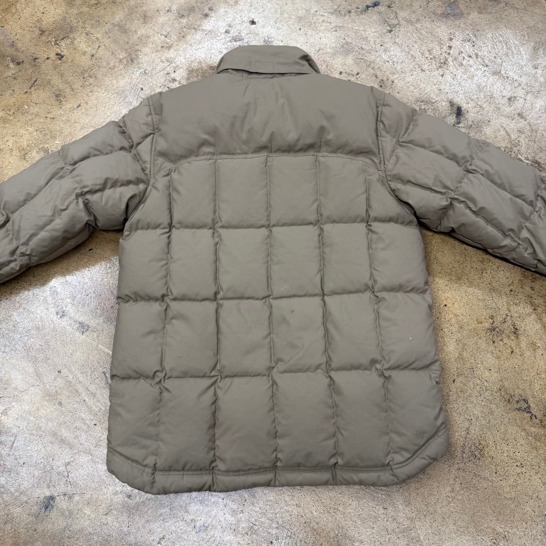 나이키 브라운 초코우유 숏패딩  상품이미지4