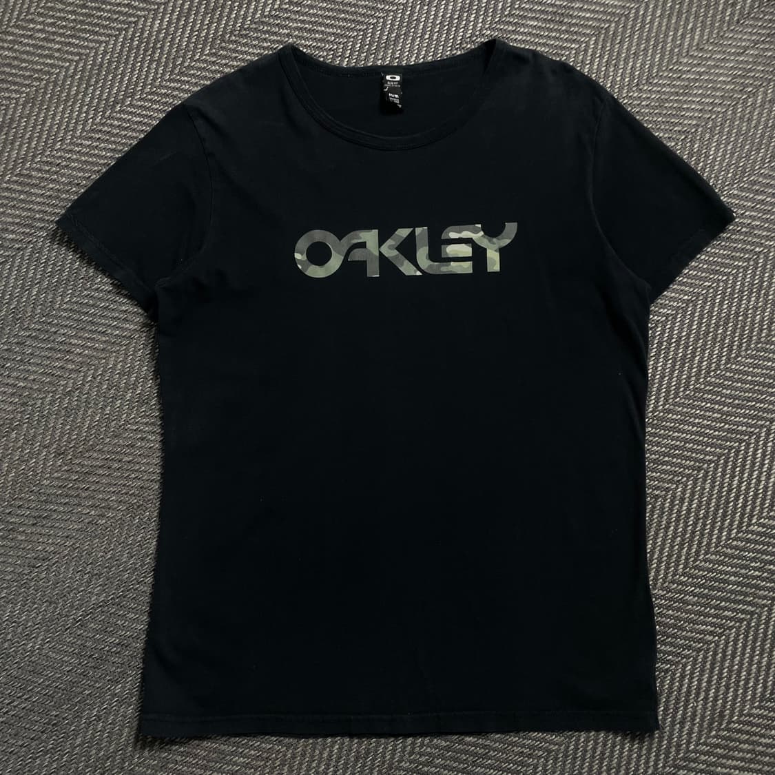 오클리 카모 로고 Mark ll 반팔 티셔츠 y 4682 상품이미지2