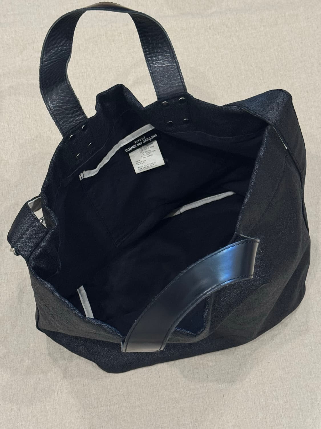 꼼데가르송 크랙 코티드 토트백 상품이미지8