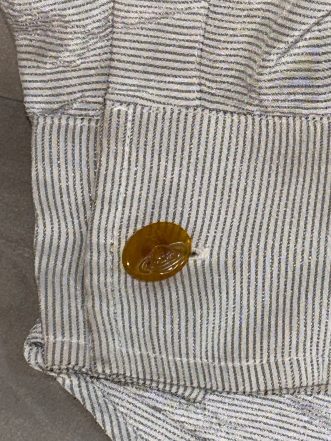 Old Vivienne Westwood ITALY shirt 상품이미지4