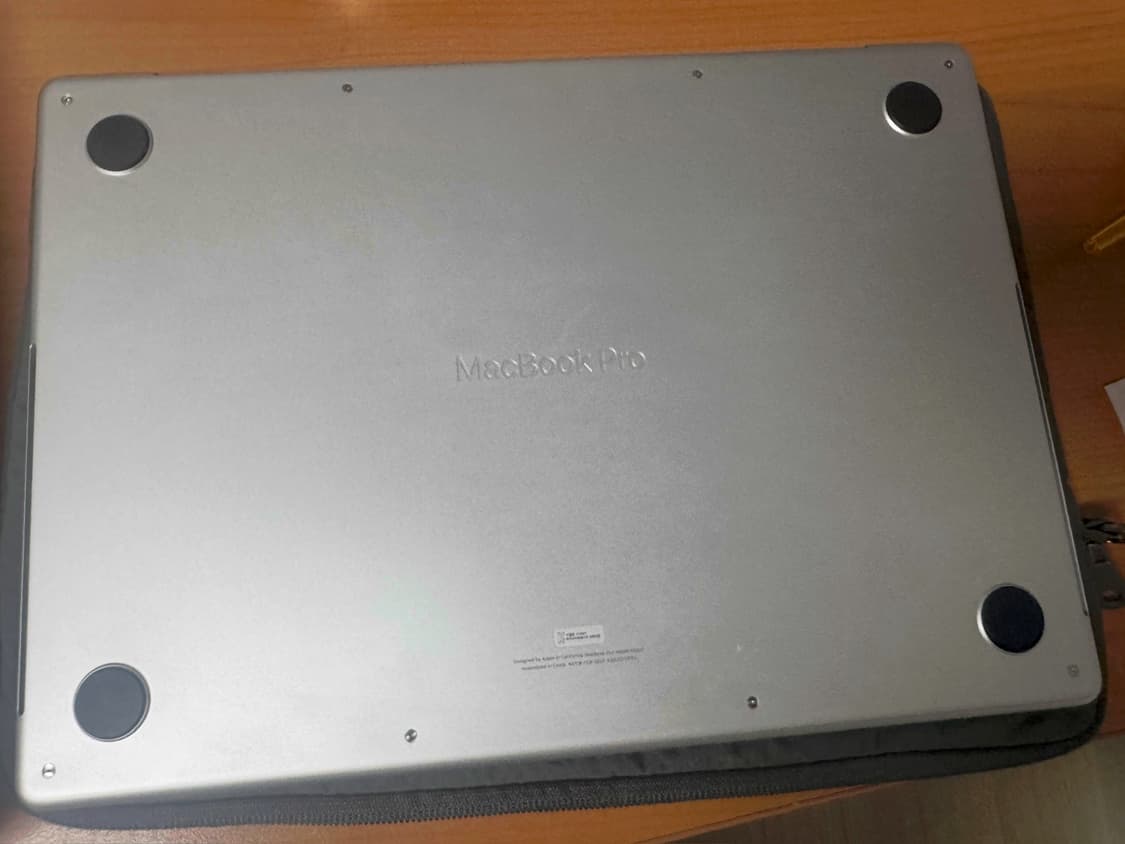 맥북 프로 14 M4 Pro 48GB 1TB 실버 상품이미지8