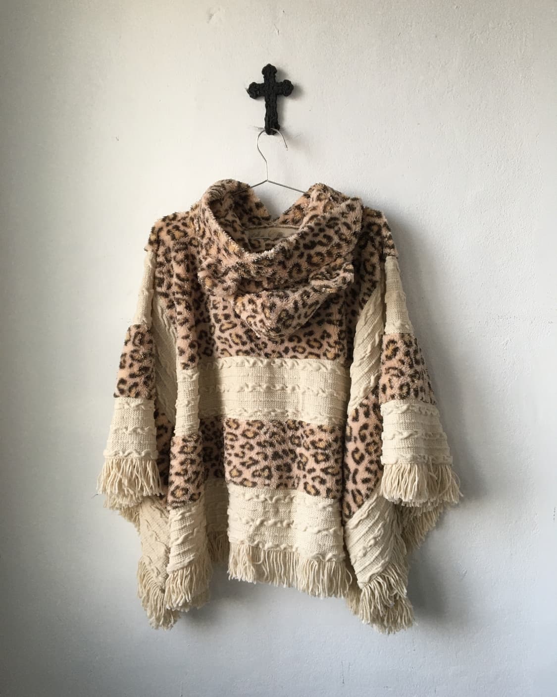 Leopard pattern mixed knit hood cape 상품이미지3