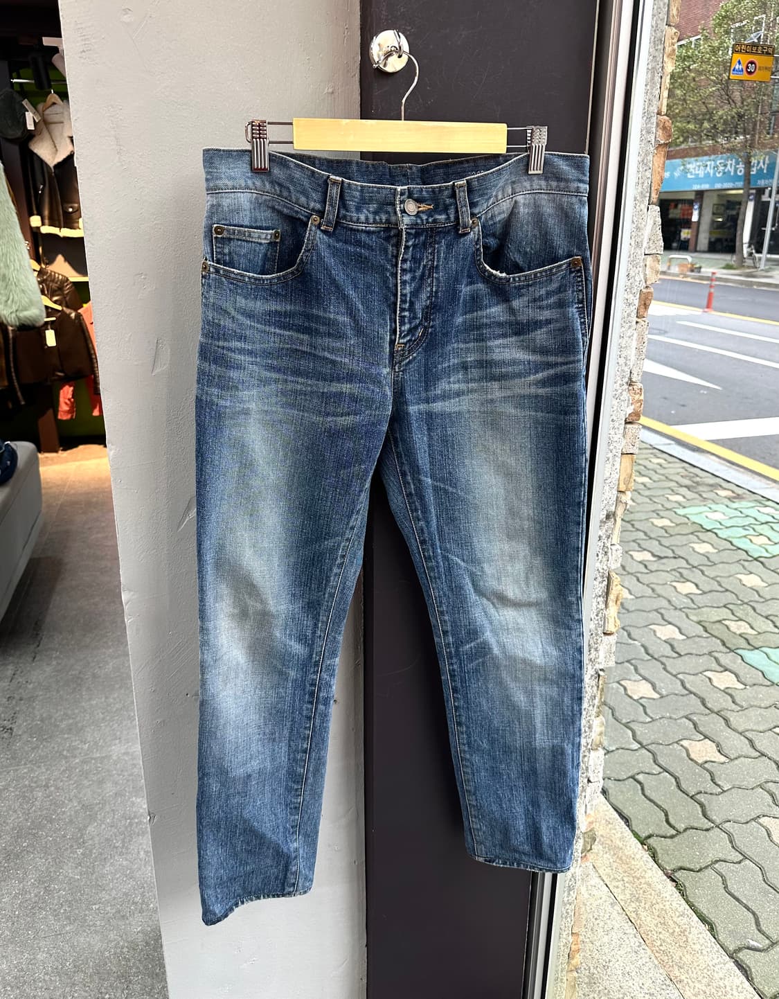 32~34/ 생로랑 Universite 백패치 데님 팬츠 상품이미지3