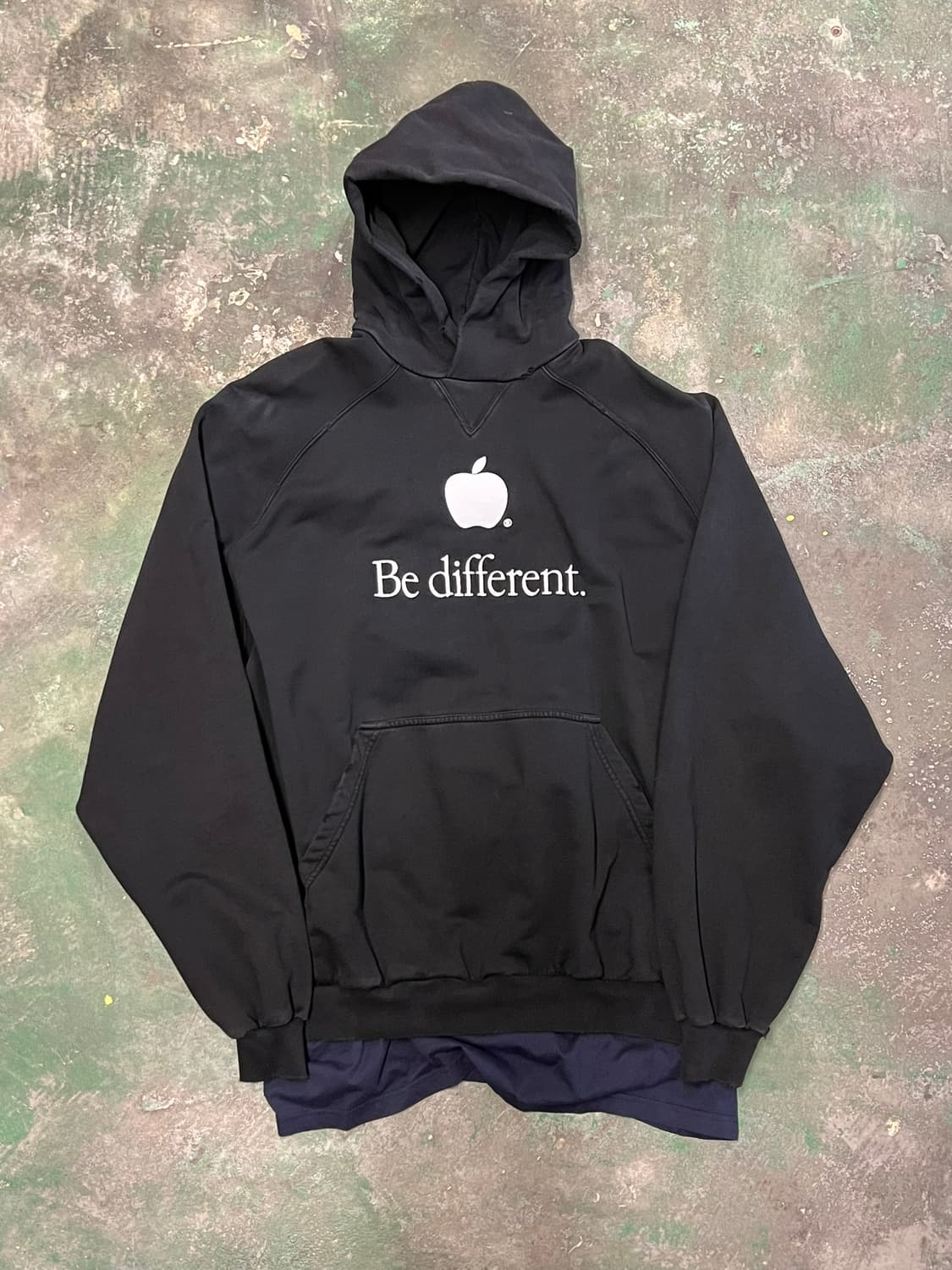 22FW [2] 발렌시아가 애플 후드 런웨이 버전 상품이미지1