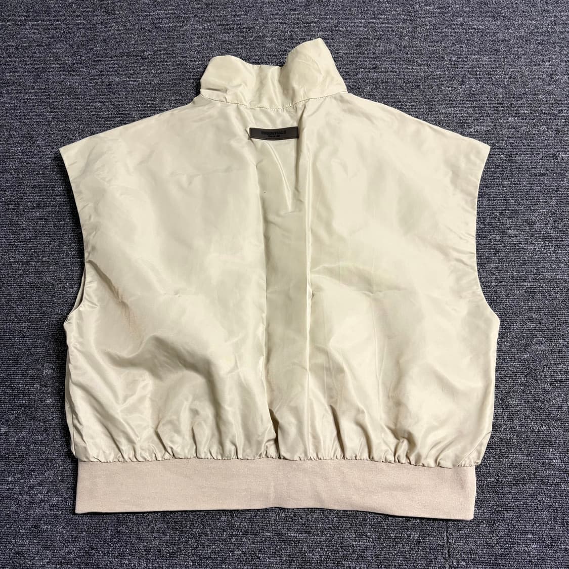 피어오브갓 에센셜 스모크 러닝 베스트 상품이미지5