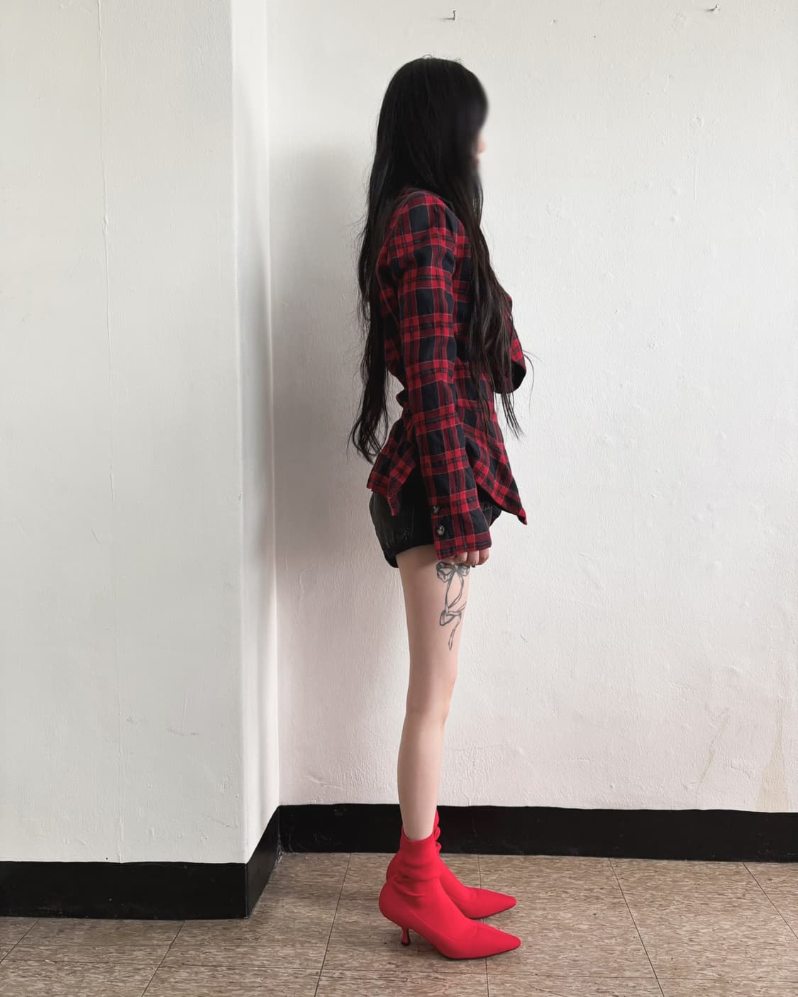 khaite 케이트 테일러 나이프힐 앵클부츠 상품이미지3
