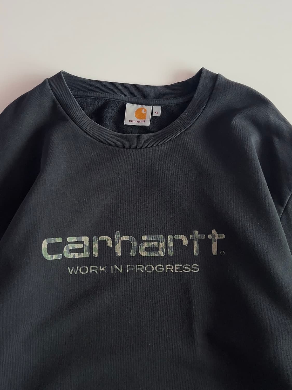 칼하트 카모 로고 맨투맨 XL 상품이미지4