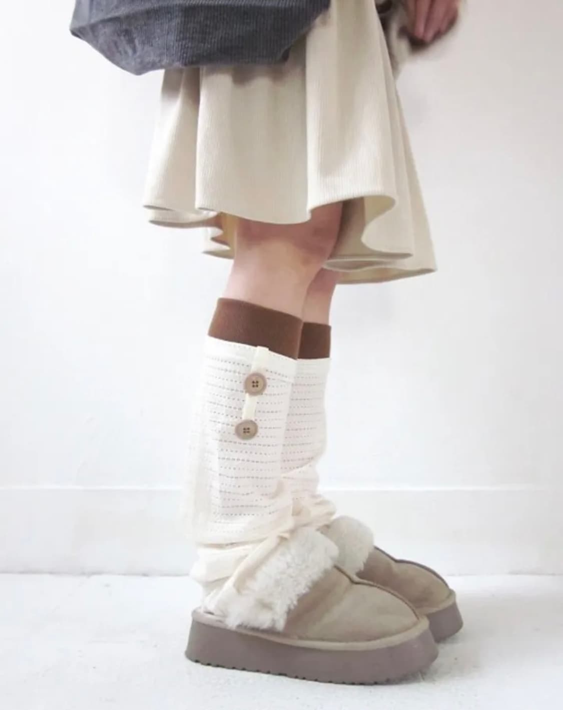 지그재그 히피디피 오트 oat 단추 버튼 레그워머 에이블리무신사모리걸 상품이미지1