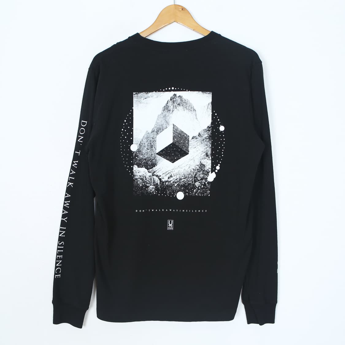 언더커버 ATMOSPHERE 롱 슬리브리스 상품이미지2